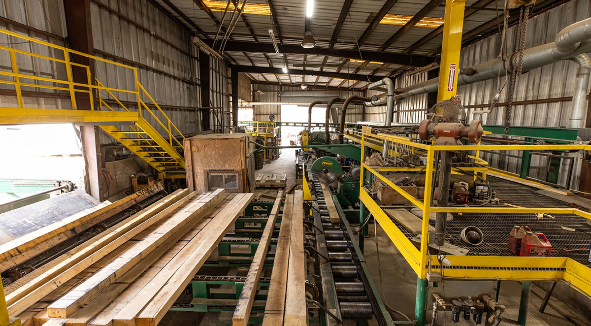 What Is a Sawmill? A Guide for Builders and Landowners in North Carolina