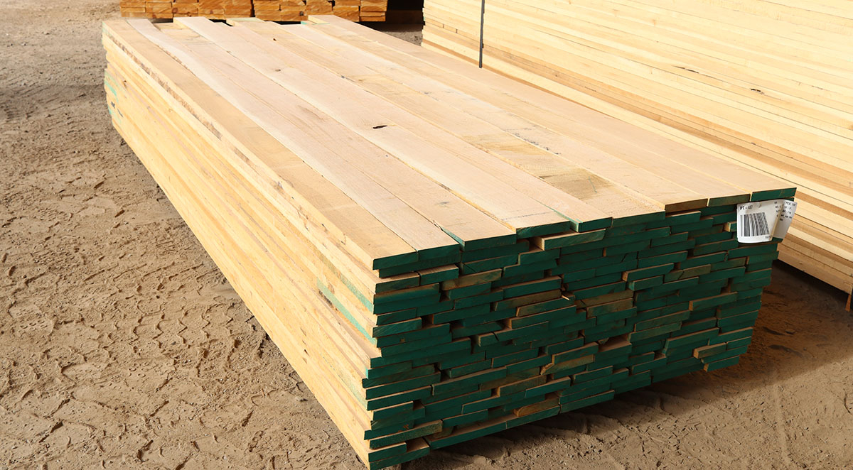 How Our Sawmill Delivers Rift and Quartered White Oak for Premium Projects